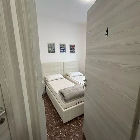 L'affaire Du Collier Affittacamere Bergamo